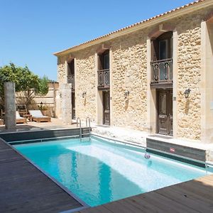 Deluxe Villa mit Strandblick